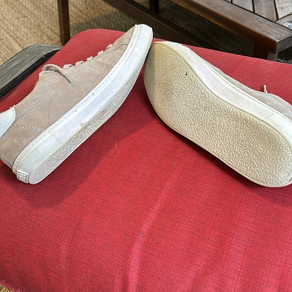 1994 suede sneakers, light beige, woman’s size 8, excellent pre-owned condition. - Picture 6 of 6